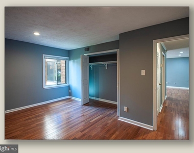 11206 Cherry Hill Road - Photo Thumbnail 16