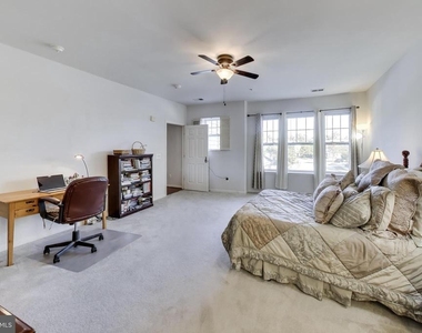13901 Belle Chasse Boulevard - Photo Thumbnail 7