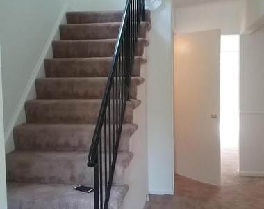 14931 Belle Ami Drive - Photo Thumbnail 2