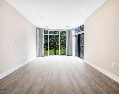 145 Riverhaven Drive - Photo Thumbnail 5