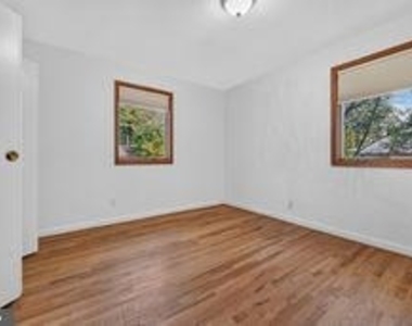 8205 Bryant Drive - Photo Thumbnail 16