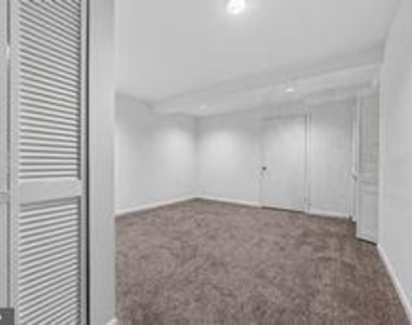 8205 Bryant Drive - Photo Thumbnail 20