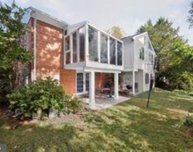 8205 Bryant Drive - Photo Thumbnail 29