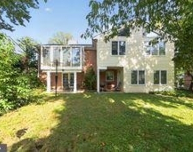 8205 Bryant Drive - Photo Thumbnail 30