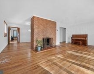 8205 Bryant Drive - Photo Thumbnail 5