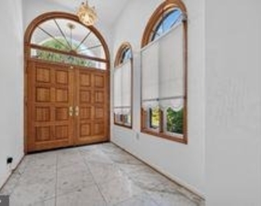 8205 Bryant Drive - Photo Thumbnail 3