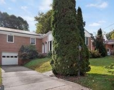 8205 Bryant Drive - Photo Thumbnail 27