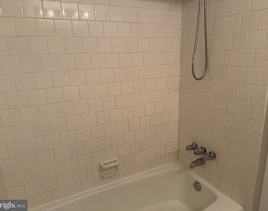 14015 Congress Drive - Photo Thumbnail 18