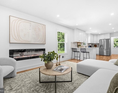 9828 Watts Branch Drive - Photo Thumbnail 2