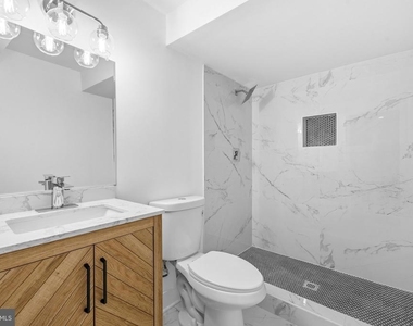 9828 Watts Branch Drive - Photo Thumbnail 16