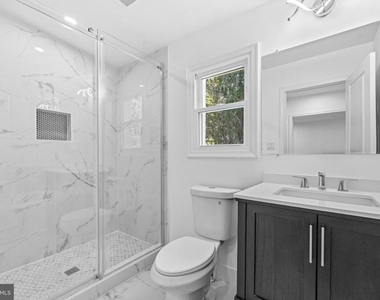 9828 Watts Branch Drive - Photo Thumbnail 12