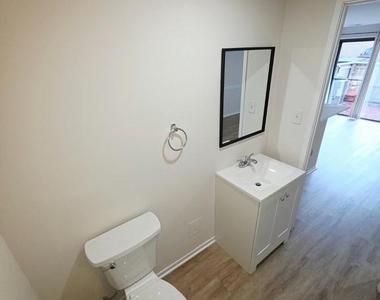 9441 Chadburn Place - Photo Thumbnail 12
