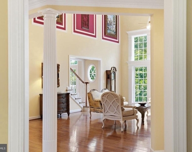 14140 Seneca Road - Photo Thumbnail 11