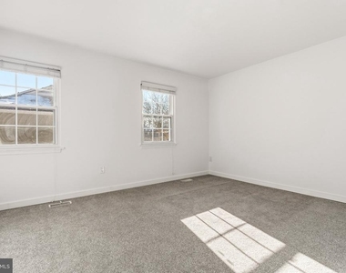15727 Ambiance Drive - Photo Thumbnail 12