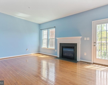 23425 Forest Haven Way - Photo Thumbnail 7