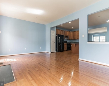 23425 Forest Haven Way - Photo Thumbnail 9
