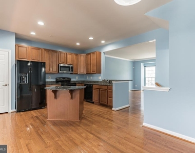 23425 Forest Haven Way - Photo Thumbnail 18