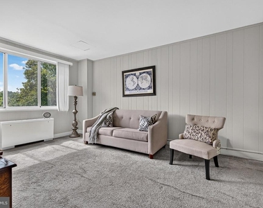 10500 Rockville Pike - Photo Thumbnail 12