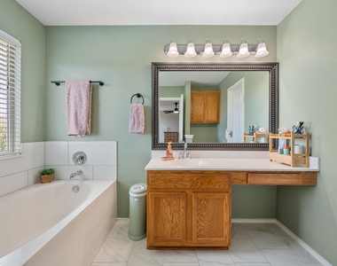14908 Earl Grey Ln - Photo Thumbnail 22