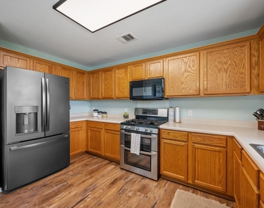 14908 Earl Grey Ln - Photo Thumbnail 13