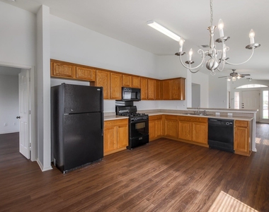 14900 Evening Mist Ln - Photo Thumbnail 6