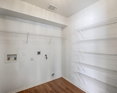 14900 Evening Mist Ln - Photo Thumbnail 17