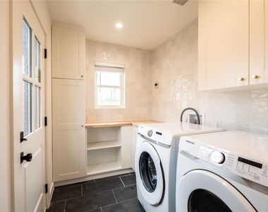 7104 Twin Crest Dr - Photo Thumbnail 18