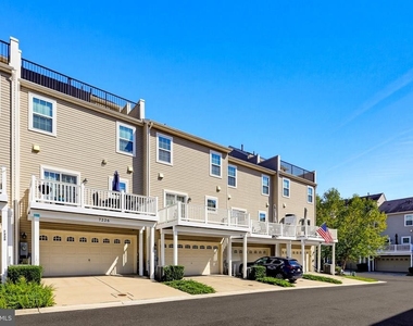 7224 Brinley Way - Photo Thumbnail 48