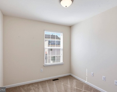 7224 Brinley Way - Photo Thumbnail 39