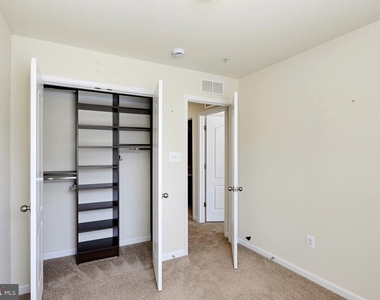 7224 Brinley Way - Photo Thumbnail 41