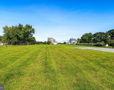 692 Ridge - Photo Thumbnail 30
