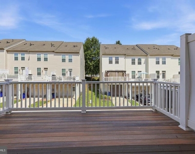 7109 Penny Lane - Photo Thumbnail 29