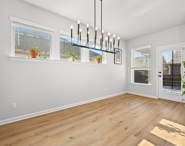 166 Twistleaf Dr - Photo Thumbnail 11