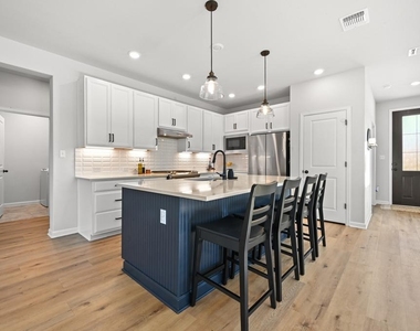 166 Twistleaf Dr - Photo Thumbnail 2