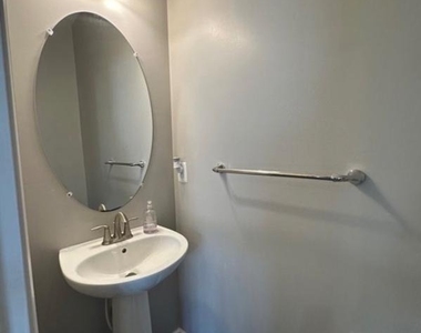 7154 Beaumont Place - Photo Thumbnail 6