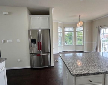 7154 Beaumont Place - Photo Thumbnail 16