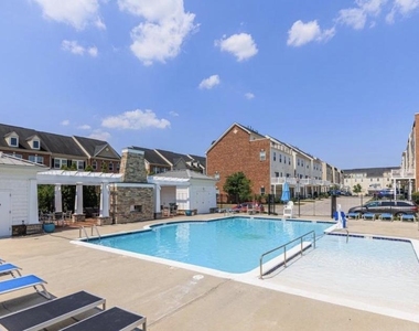 7154 Beaumont Place - Photo Thumbnail 39