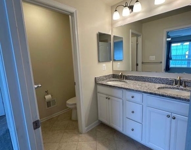 7154 Beaumont Place - Photo Thumbnail 26