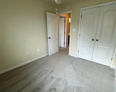 7154 Beaumont Place - Photo Thumbnail 33