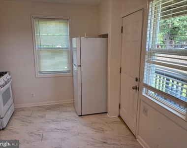31 Aberdeen Avenue - Photo Thumbnail 4