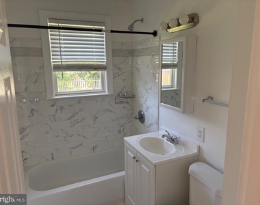 31 Aberdeen Avenue - Photo Thumbnail 5