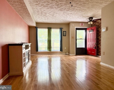 4333 Gilmer Court - Photo Thumbnail 3