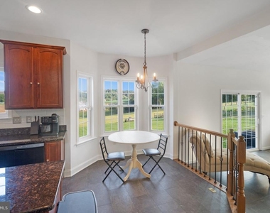 1122 Heaps Road - Photo Thumbnail 22