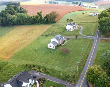 1122 Heaps Road - Photo Thumbnail 42