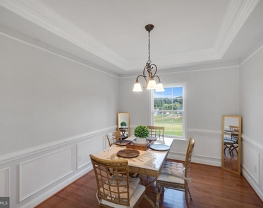 1122 Heaps Road - Photo Thumbnail 25