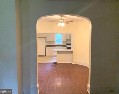 729 E D Street - Photo Thumbnail 6