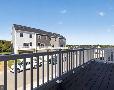 1558 Bentstalk Drive - Photo Thumbnail 13