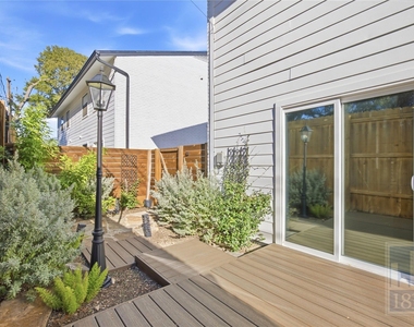5304 Saint Georges Grn - Photo Thumbnail 19