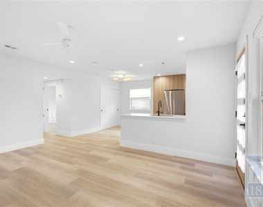 5304 Saint Georges Grn - Photo Thumbnail 8