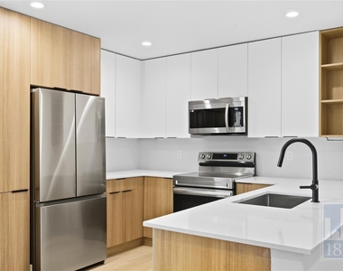 5304 Saint Georges Grn - Photo Thumbnail 3